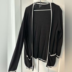 Torrid Size 2 (Size 2x or 18/20) Long Cardigan